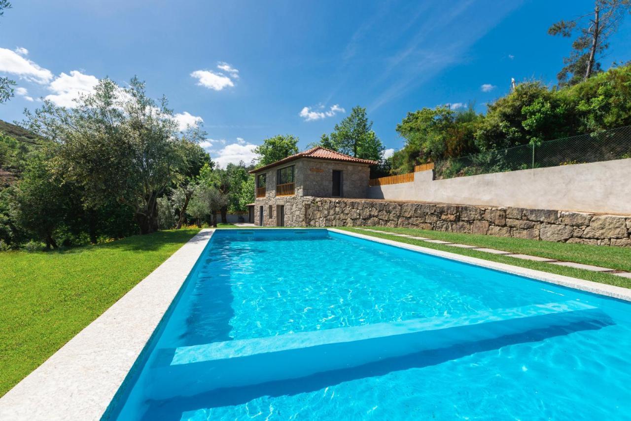 Casa Velha De Ponta Soto Villa Cela  Luaran gambar