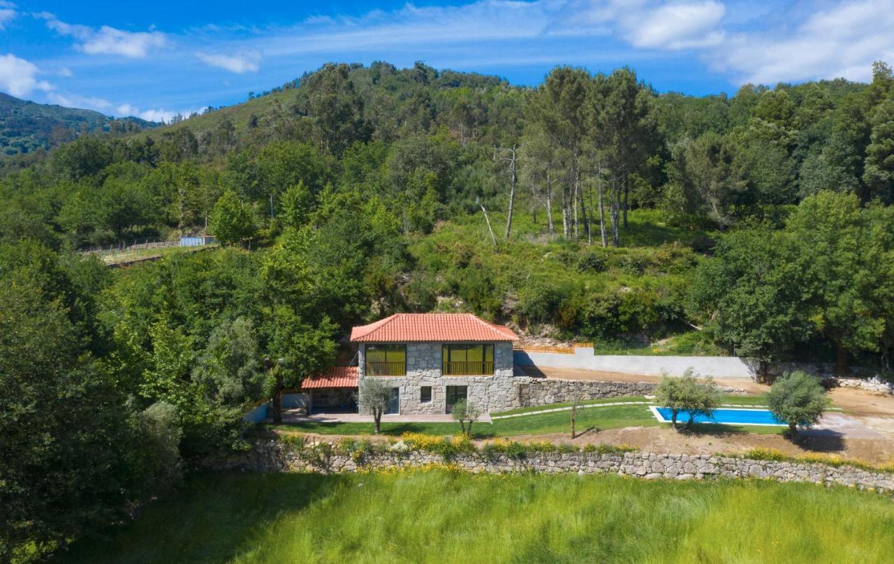 Casa Velha De Ponta Soto Villa Cela  Luaran gambar