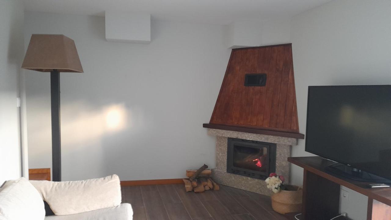 Casa Velha De Ponta Soto Villa Cela  Luaran gambar